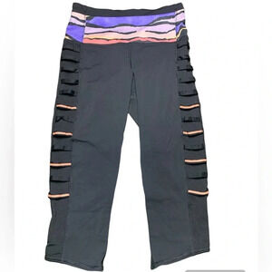 Lululemon Rare Breezy Crop Leggings